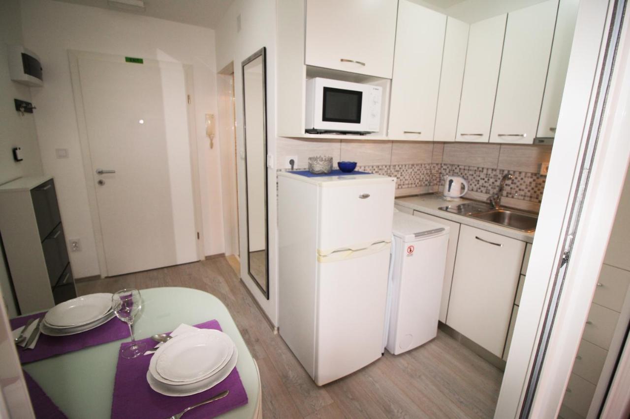 Studio Apartman Ana Split Exterior photo