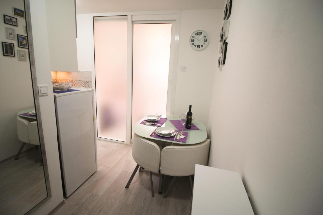 Studio Apartman Ana Split Exterior photo